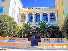 Die erste kroatische Universit�t...